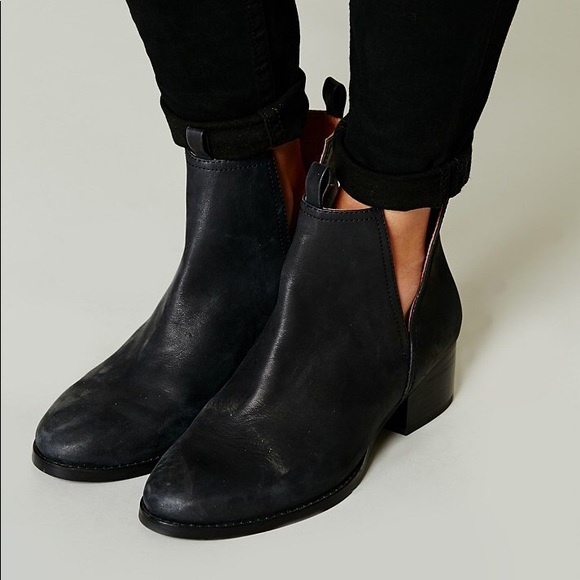 Jeffrey Campbell Shoes - Jeffrey Campbell Oriley Leather Ankle Boot